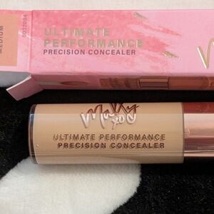 Medium Mally Beauty Ultimate Performance Precision Concealer - NIB